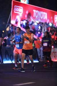 BIB: 22120
                            <button type="button" onclick="openModal(20728849)" class="btn btn-primary btn-sm float-right btn-popup" data-toggle="modal" data-target=".modal-high-quality">
                        <i class="fas fa-shopping-cart"></i> Add to Cart
                    </button>
                                            <button type="button" onclick="isThisMe(20728849, true)" class="btn btn-success btn-sm float-right btn-popup btn-isme hidden" data-toggle="tooltip" data-placement="bottom" title="นี่คือรูปของคุณใช่ไหม คลิกที่นี่เพื่อเอาเข้าอัลบั้ม">
                        <i class="fas fa-plus"></i> Add to album
                    </button>
                    <button type="button" onclick="isThisMe(20728849, false)" class="btn btn-warning btn-sm float-right btn-popup btn-isnotme hidden">
                        <i class="fas fa-ban"></i> Remove from album
                    </button>